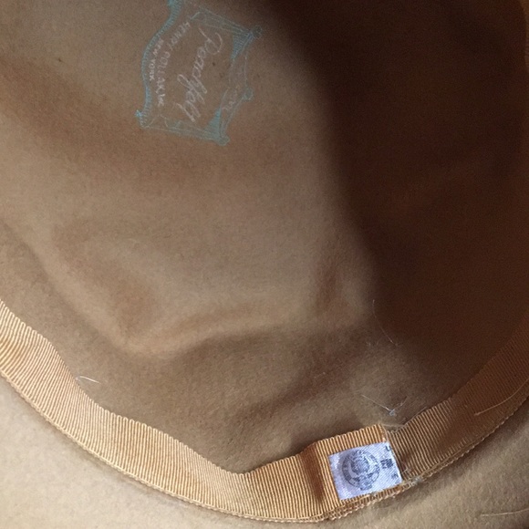 Mustard gold vintage hat - Picture 6 of 6